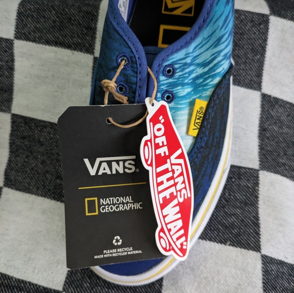 VANS OFF THE WALL AUTHENTIC Kids 3.5 Youth NATIONAL GEOGRAPHIC OCEAN 1223 Blue - Picture 8 of 11